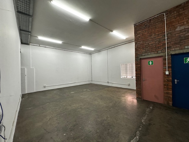 To Let Commercial Property for Rent in Maitland Western Cape